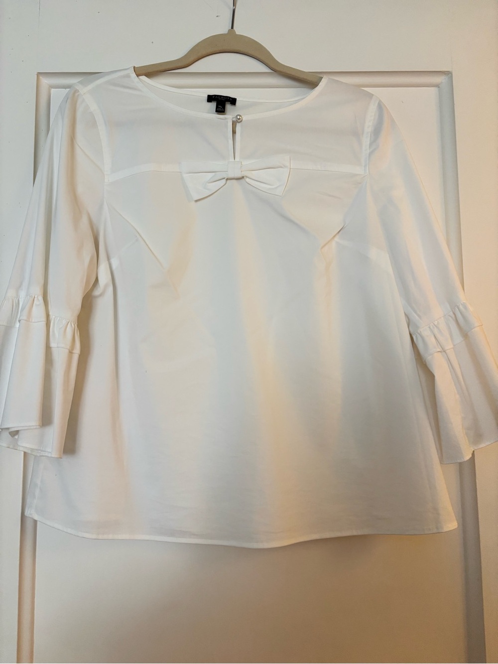 Talbots petite medium PM Women’s White Bow-Accent Bell Sleeve Top